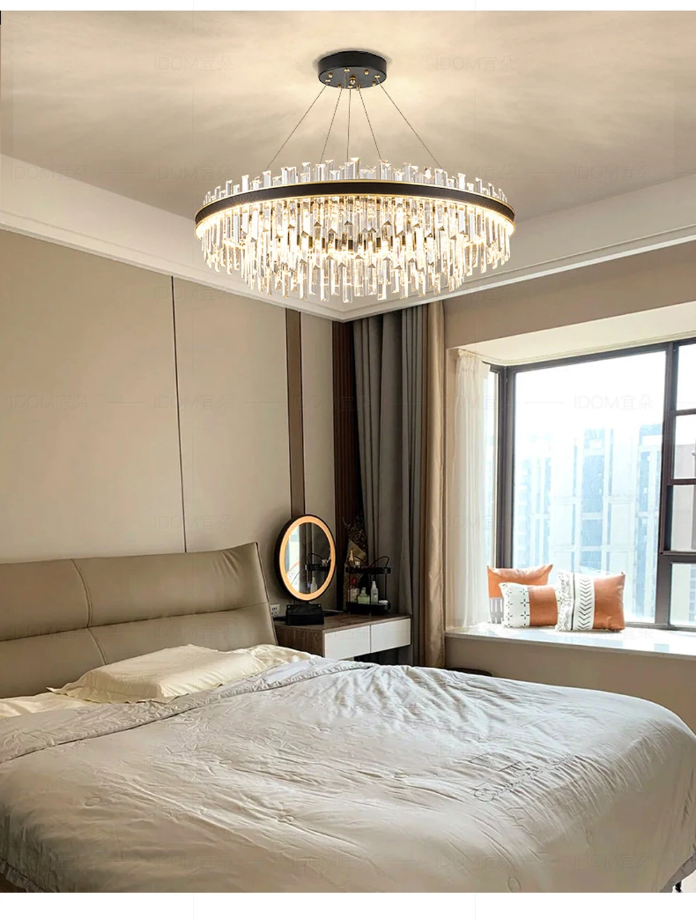 Dimmable LED Crystal Series Gold Black