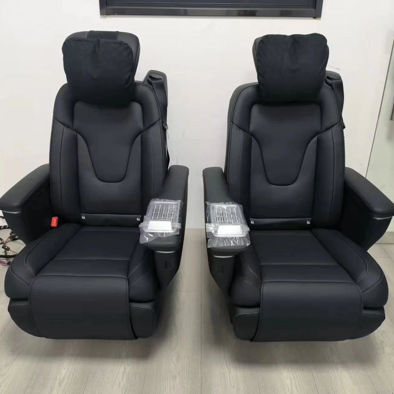 

Original Mercedes W447 V Class Luxury Electrical Heating Ventilated Massage Leather Seat For V Class Vito Sprinter Metris