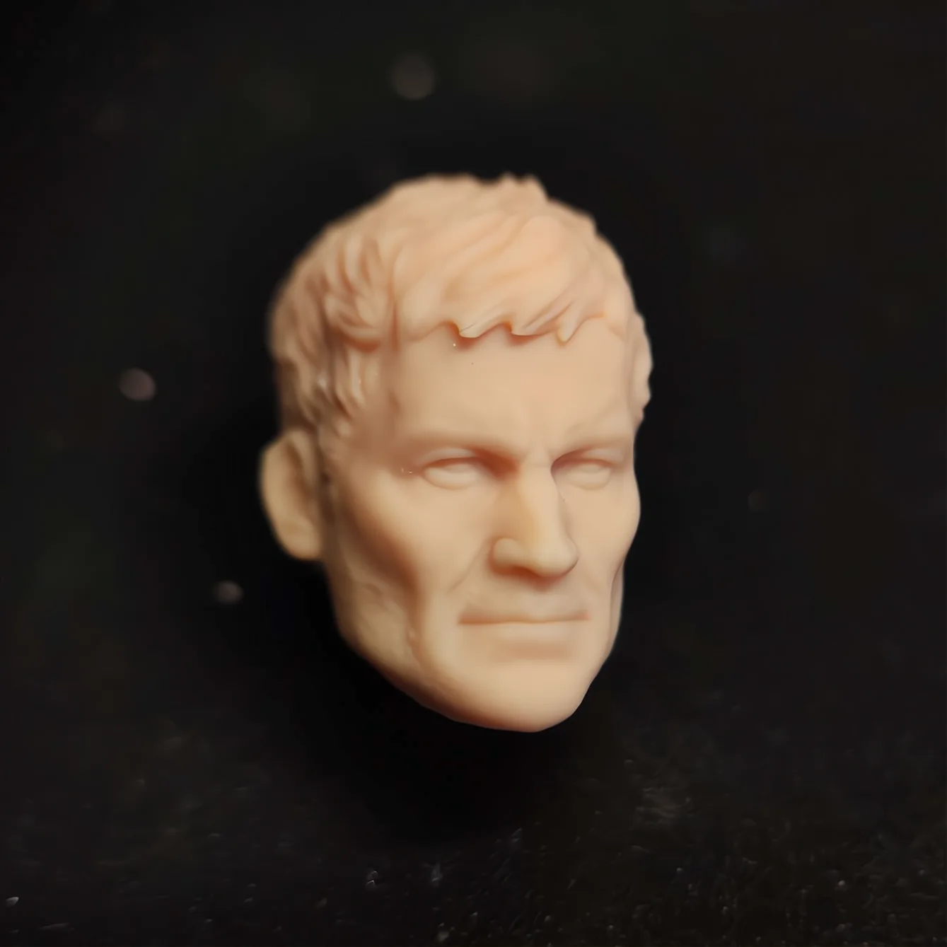 

HL1437 DIY Customized 1/18 1/12 1/10 Nikolaj C Jaime L Unpainted Head Sculpt for 3.75" 6" 7" Figure SHF ML Mafex Mez NECA Mcf
