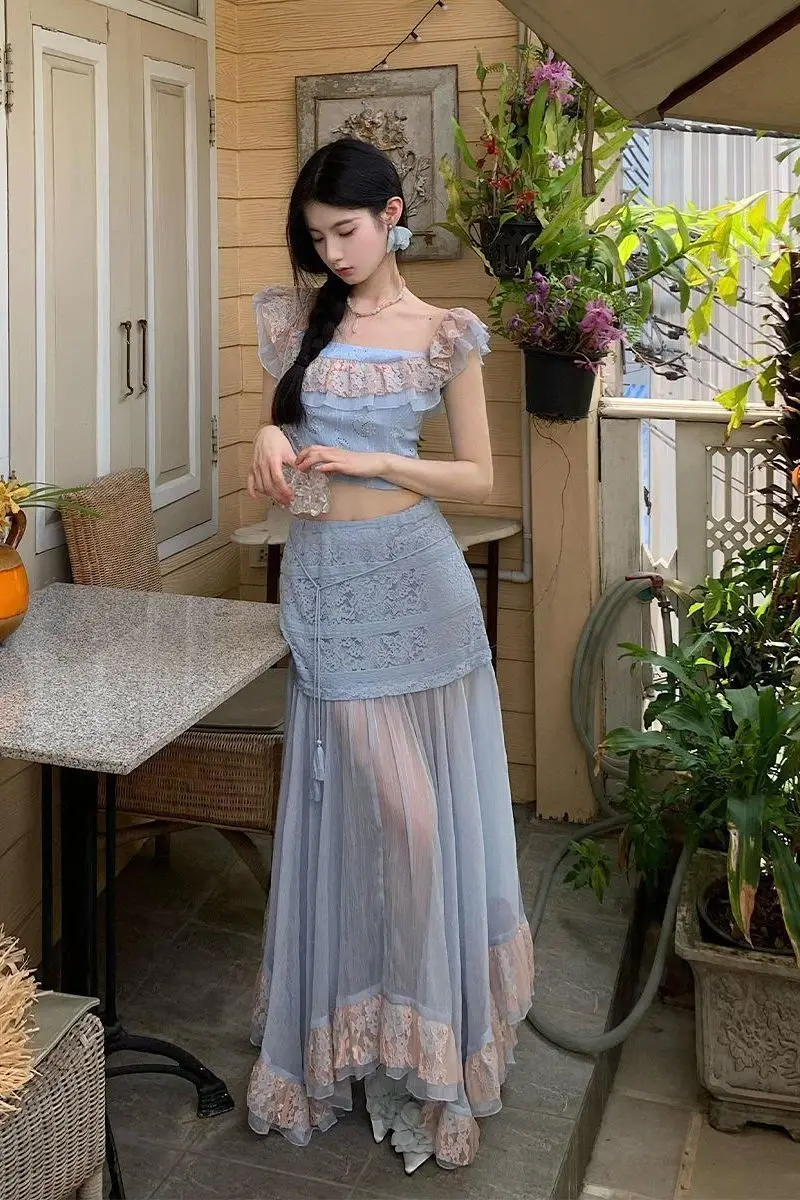 

Flounce Trim Coordinates Women Sweet Spicy Tiered Skirt Crop Top Delicate Temptation Gently Romantic Design Asymmetric Hem Set​