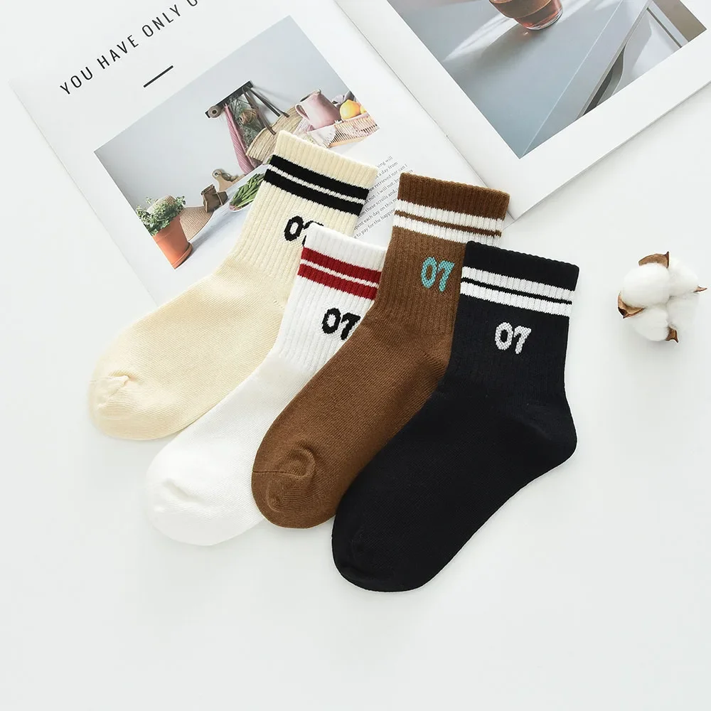 autumn and winter new children's socks for boys and girls college wind digital cotton bar strip student leisure sports socks