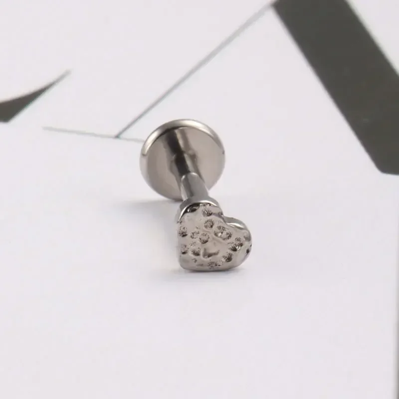 Implant Grade ASTM F136 Titanium Crater Hammer Heart Lip Piercing Internal Thread Labret Tragus Ear Cartilage Flat Piercing
