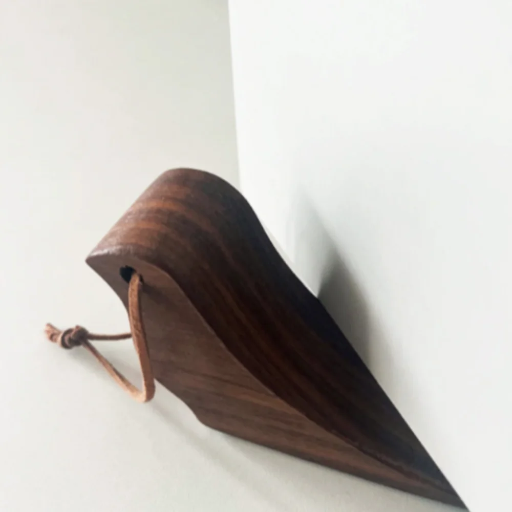 

Door Holder Wooden Bird Door Stopper Floor Stop Door Rear Retainer Door Suction Creative Windproof Wall Protector Office