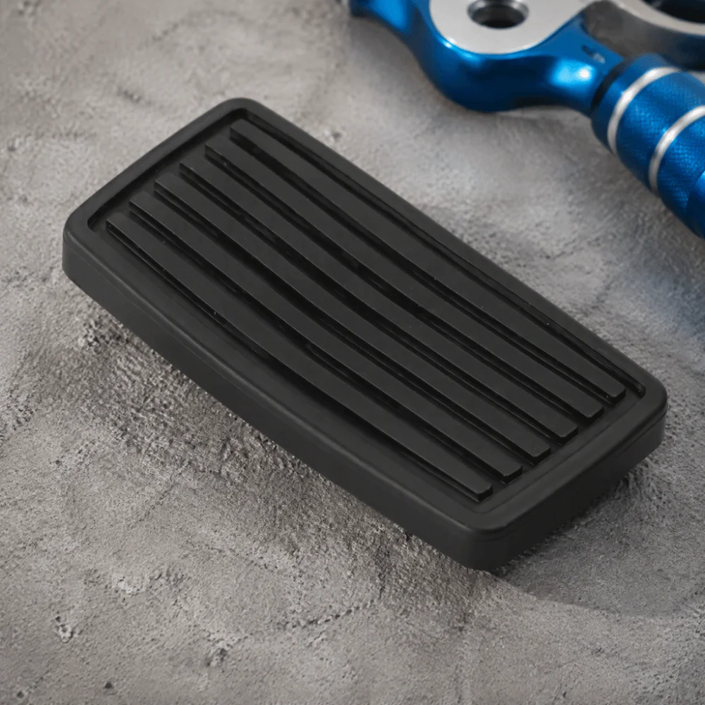 Precision Fit Replacement Part Brake Pedal Pad Black Anti-Slip Texture Rubber Pedal Cover Clutch Pedal Pad Clutch System