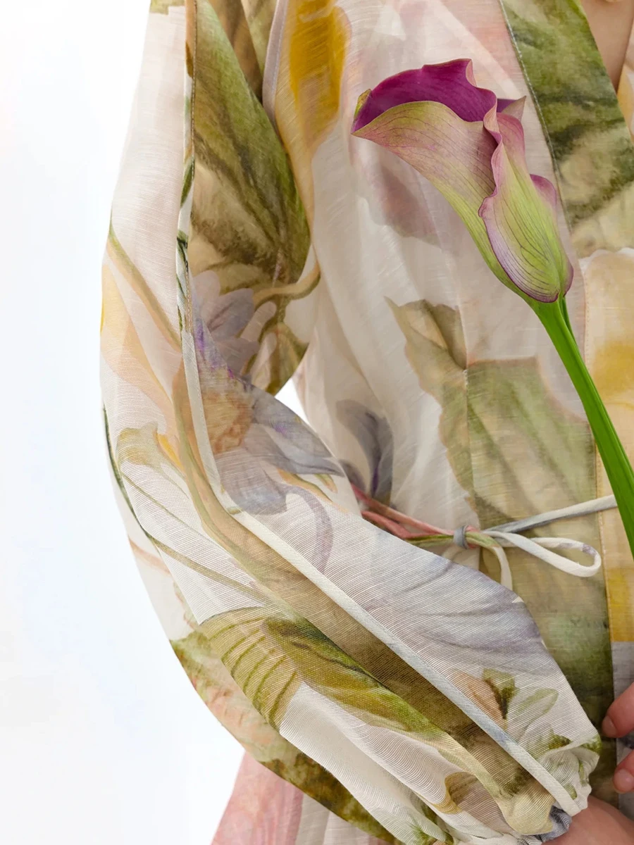 เดรสยาวสไตล์โบฮีเมียนสำหรับผู้หญิง คอวี แขนพอง แต่งผ้าลูกไม้พิมพ์ลาย ผ้าตาข่ายโปร่งแสง รุ่นใหม่สำหรับฤดูใบไม้ร่วง