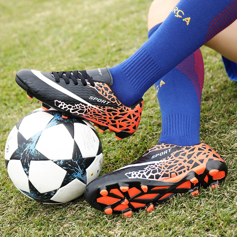 Mens Soccer Shoes FG Ground Turf Football Boots Quality Outdoor Sports Soft Leather Comfortable Cleats Training Shoes Boys Kids