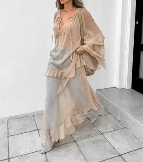 

Khaki Autumn/winter New Bat Sleeve Dress 2025 Fashion Sunscreen Hoodie Long Dress for Women