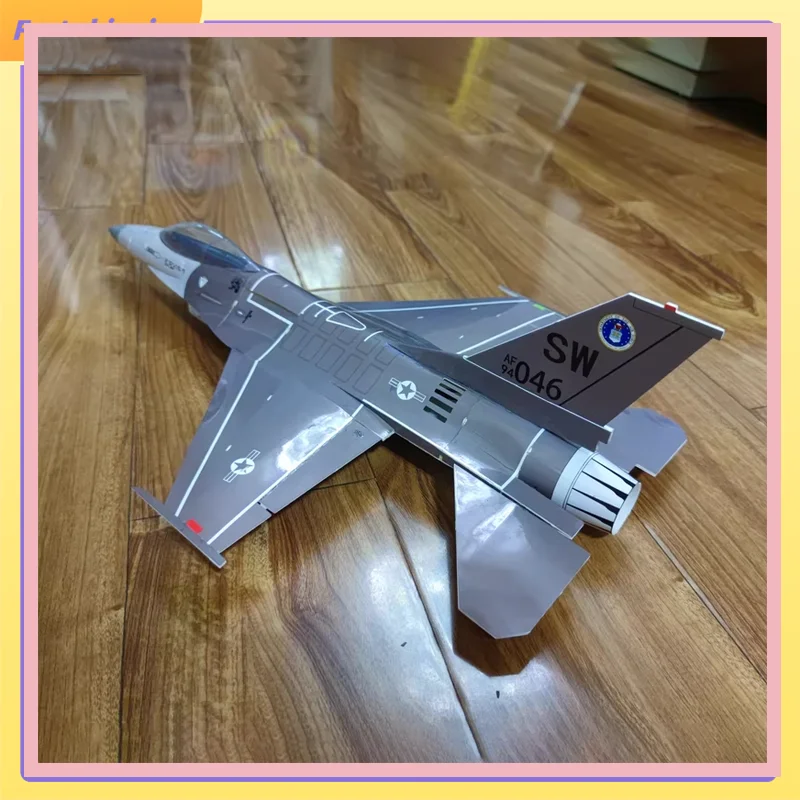 

Zhiyuan Weihang F-16 одномоторная 30-цилиндровая собранная радиоуправляемая модель с дистанционным управлением, настольный орнамент, модель игрушки с фиксированным крылом
