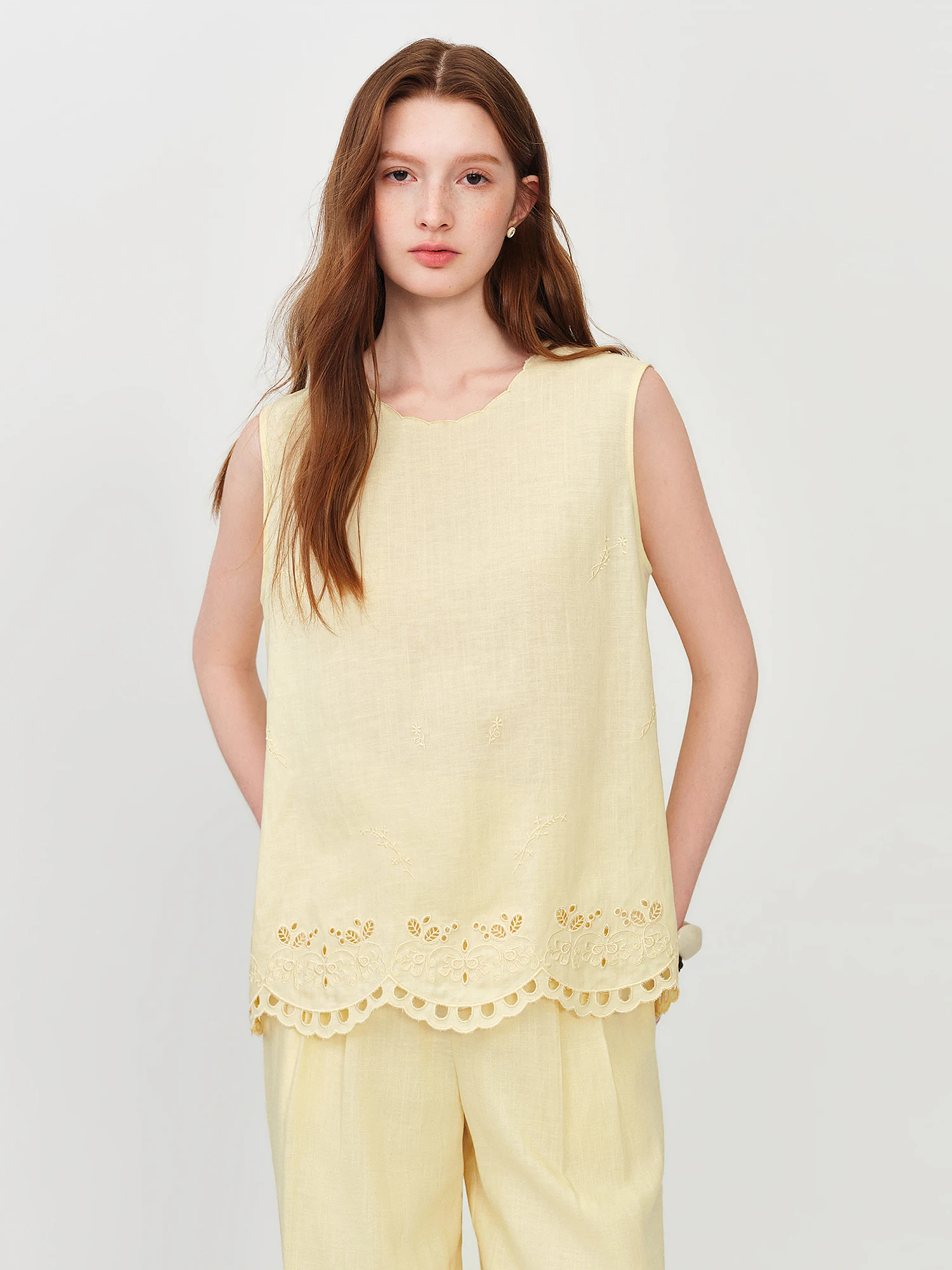 FSLE Elegant Linen Lyocell Blend Cut-Out Embroidery Round-Neck Sleeveless Knit Tank Top Casual Tro Set 2026 Summer New Arrival