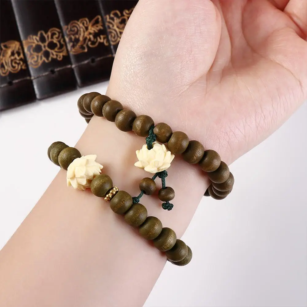 Elastic Flower Sandalwood Bangle Handwoven Jewelry Wood Beaded Strand Bracelets Flower Hand Chain