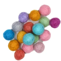 10pcs DIY Wool Felt Balls Handmade Felt Christmas Gifts 15mm