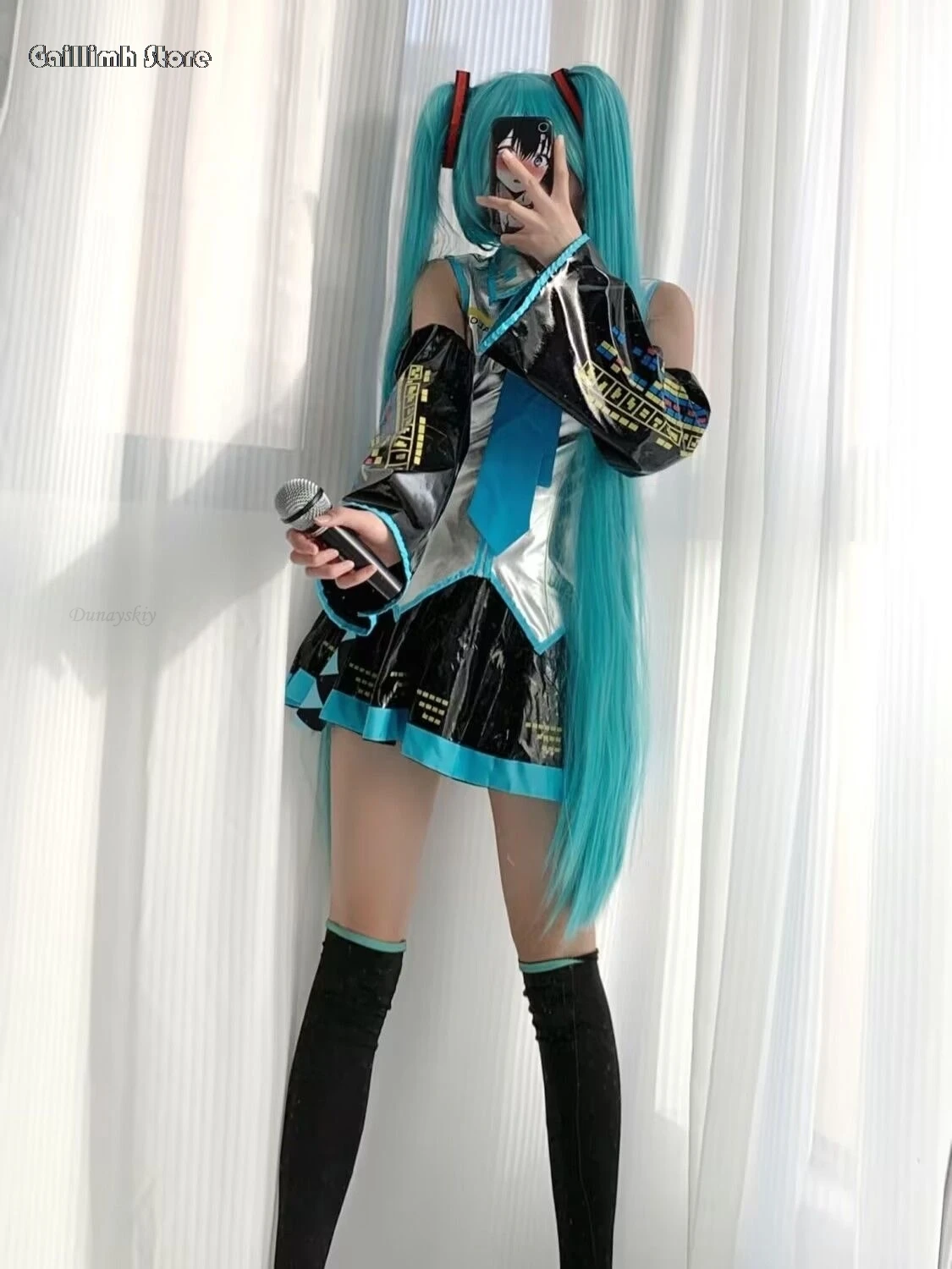 Mikuusekaiカラフルなコスプレコスチューム、ウィッグ、靴、カーニバルの役割、アニメのコスプレの装飾、ハロウィーンのパーティーの衣装、ユニセックス