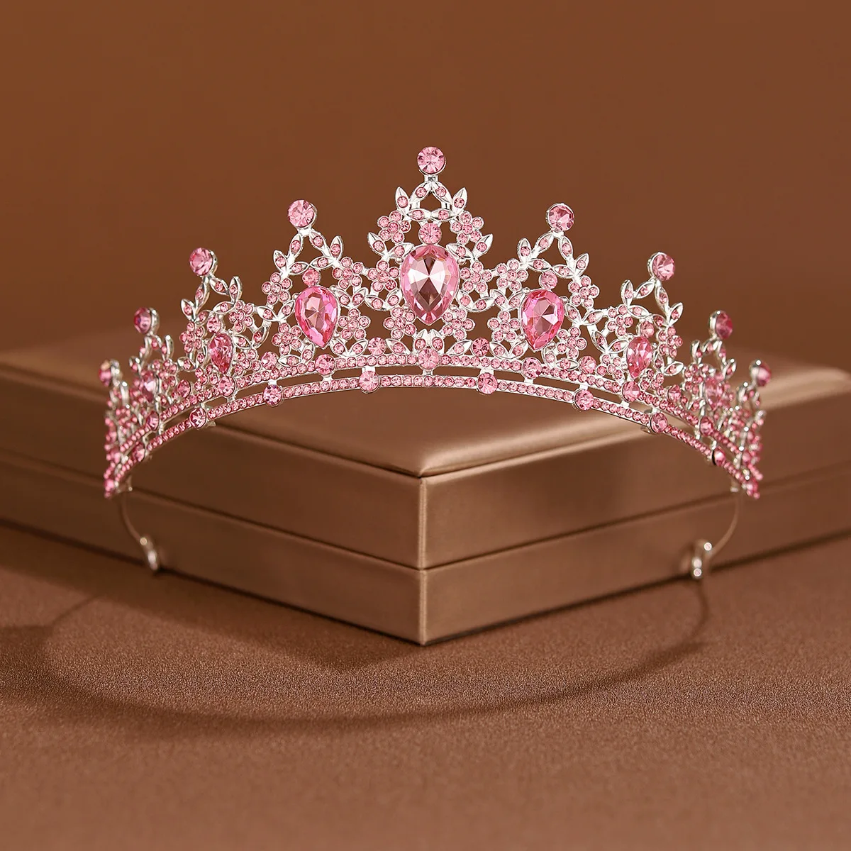 أغطية رأس الزفاف 24 لونًا مليئة بأجواء حلوة تيجان للسيدات باللون الذهبي الباروكي لعروس الزفاف #4