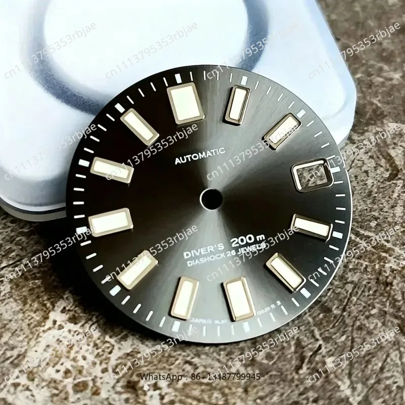 For High QualityWatchModificationAccessories 62MAS Dial Green C3 Super Luminous Faces 28.5mm Calendar Sun Patterned Disk Surface
