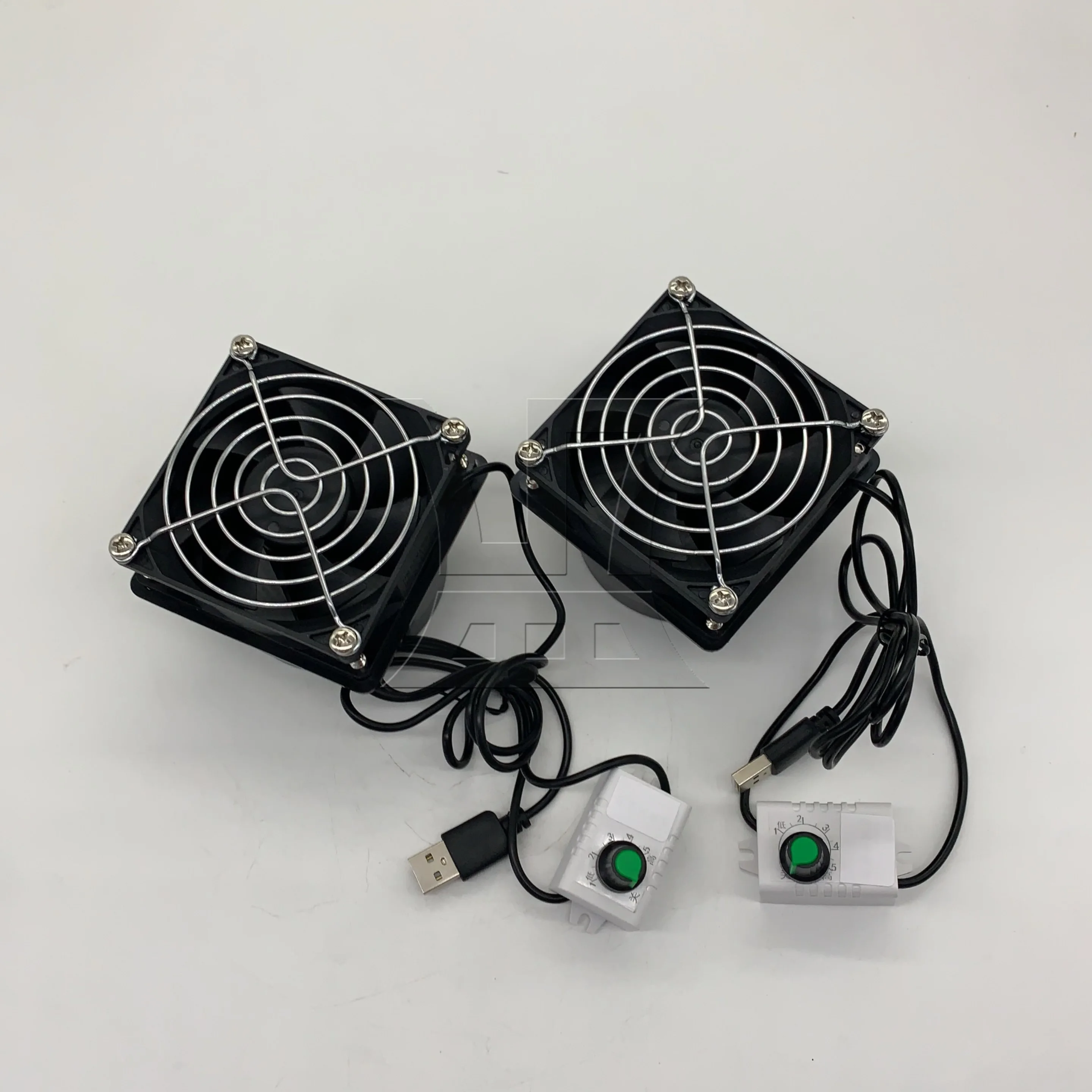 

CNBTR 2pcs Wall Mount Kitchen Exhaust Fan 5V USB Stepless Speed Regulation Compact And Practical