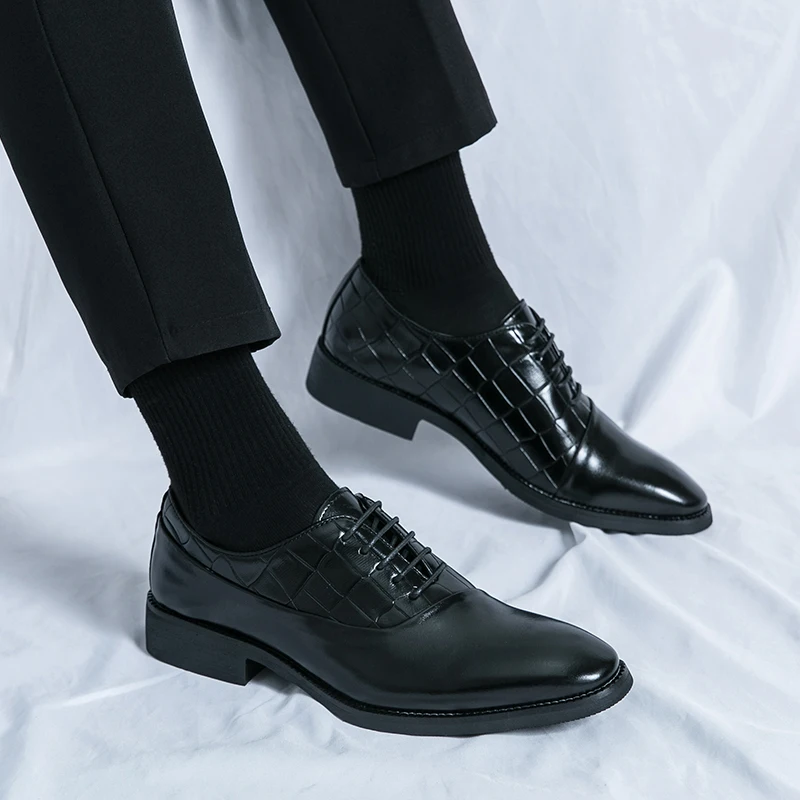 Patent Leather Shoes for Men business dress Oxfords Lace Up Male Wedding Party Office Work Shoes Elegant Designer Shoes for Men