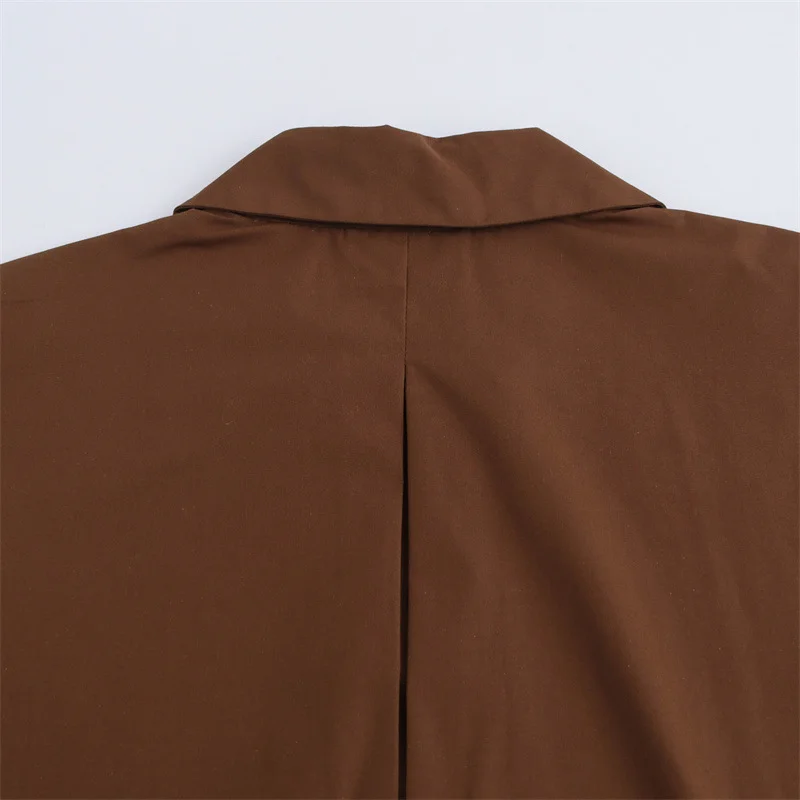 قميص بني كبير الحجم قمصان وبلوزات فضفاضة بأكمام قصيرة قمصان نسائية بأزرار بلوزات أنيقة أنيقة 2025 #4