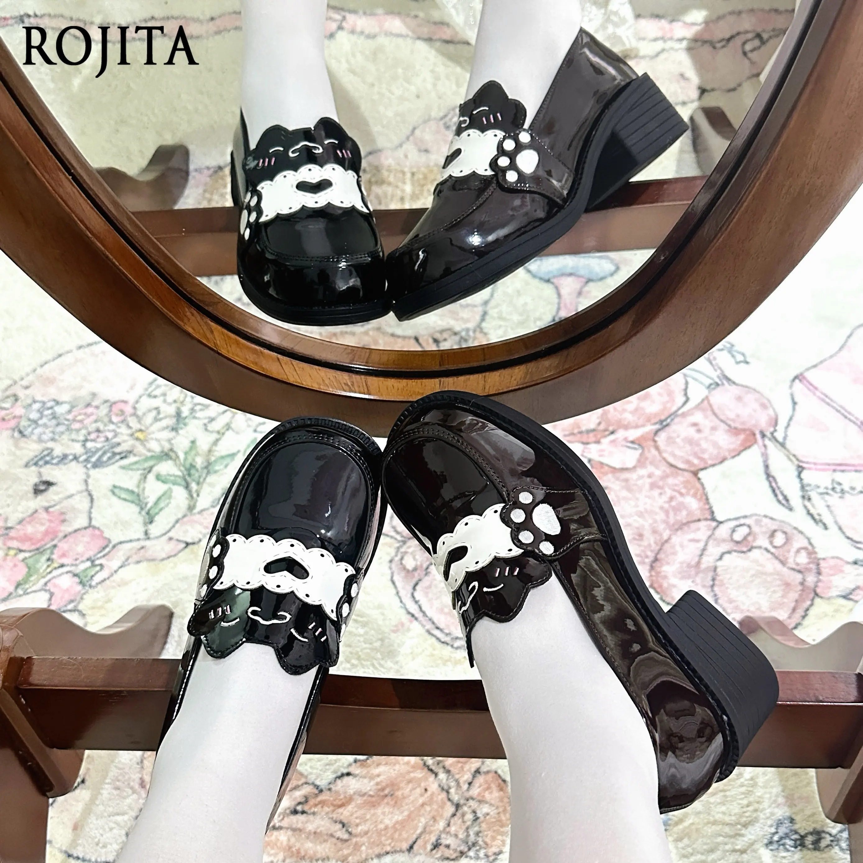 

Sweet Lolita Loafer Shoes with Cat Paw Embroidered Round-toed JK Japanese Academy Low-heeled Uniform Shoes