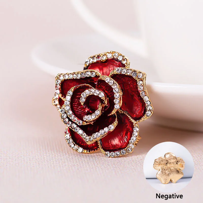 Luxury Vintage  Rose Flower Brooch Red  Rhinestone Alloy