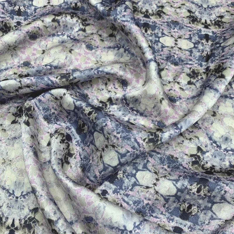 

1 метр, 100% шелковый шелк, шелковая ткань 16 Momme Charmeuse, фиолетовый, синий, с абстрактным принтом, ширина 140 см, 55 дюймов, по дворам JX131