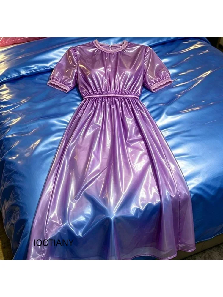 Glänzendes, transparentes PVC-Midi-Kleid für Damen, elegantes Design, kurze Puffärmel, elastischer Bund, fließendes, langes Kleid, ideal für Raves, Cosplay und als Clubbekleidung. – Detail 14
