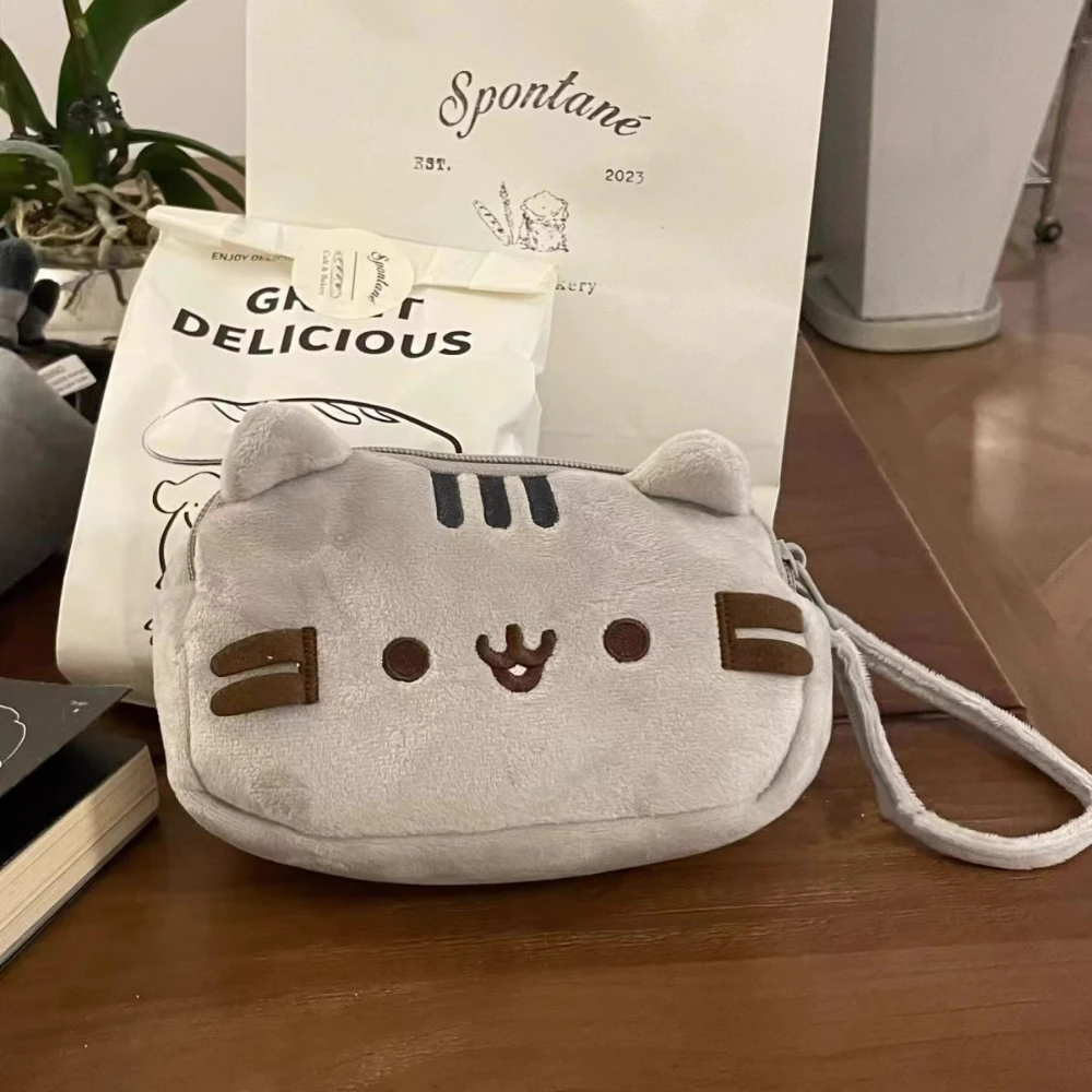 Plush Cute Cat Plush Pencil Case Makeup Bag Large Capacity Portable Plush Animal Stationery Storage Pouch Zipper Closure Pen Bag