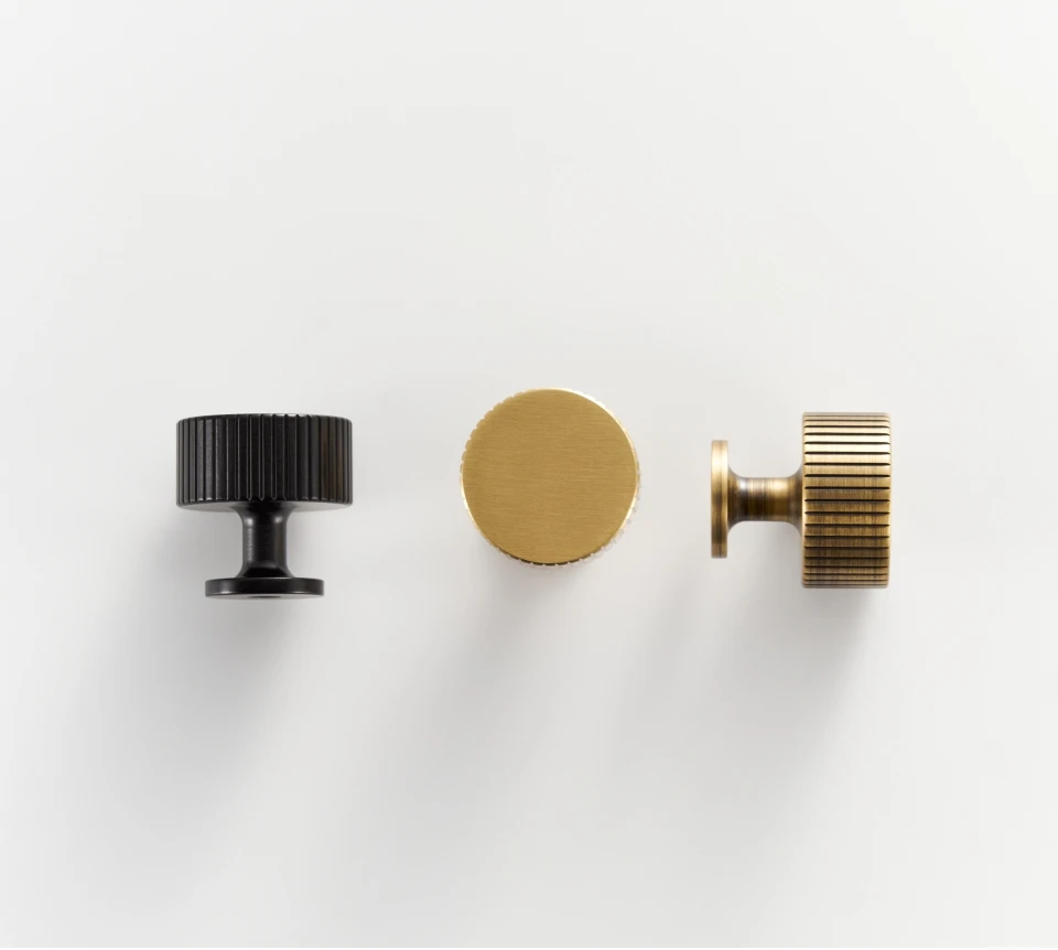 Nurlin Solid Brass Art Deco Vertical Lines Linear Kitchen Cabinet Knobs T Bars Bedroom Wardrobes Long Pull Drawer Handle
