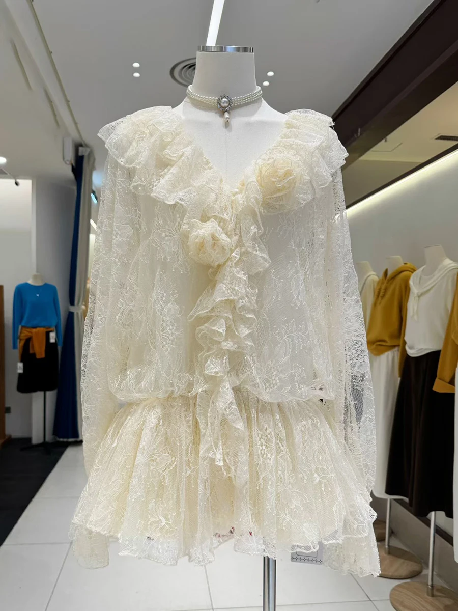 TWOTWINSTYLE, vestidos elegantes con pliegues y volantes empalmados lisos para mujer, minivestido de encaje transparente con cuello en V y mangas largas para mujer