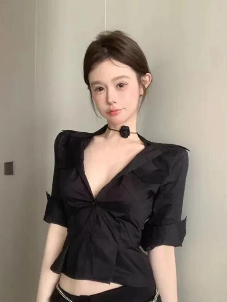 Elegancka, dopasowana czarna koszula damska Y2k, seksowna bluzka z dekoltem w serek, zapinana na guziki, nowość 2025, bluzki damskie z rękawem trzy czwarte.