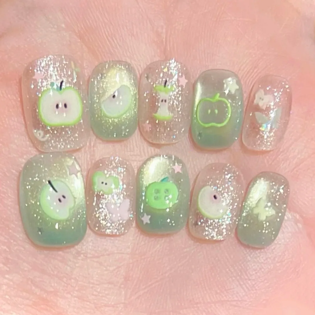

24PCS Light Green Glitter Square Press on Nails Apple Butterfly Design Star Decor Fresh Cute Style False Nails Reusable Manicure