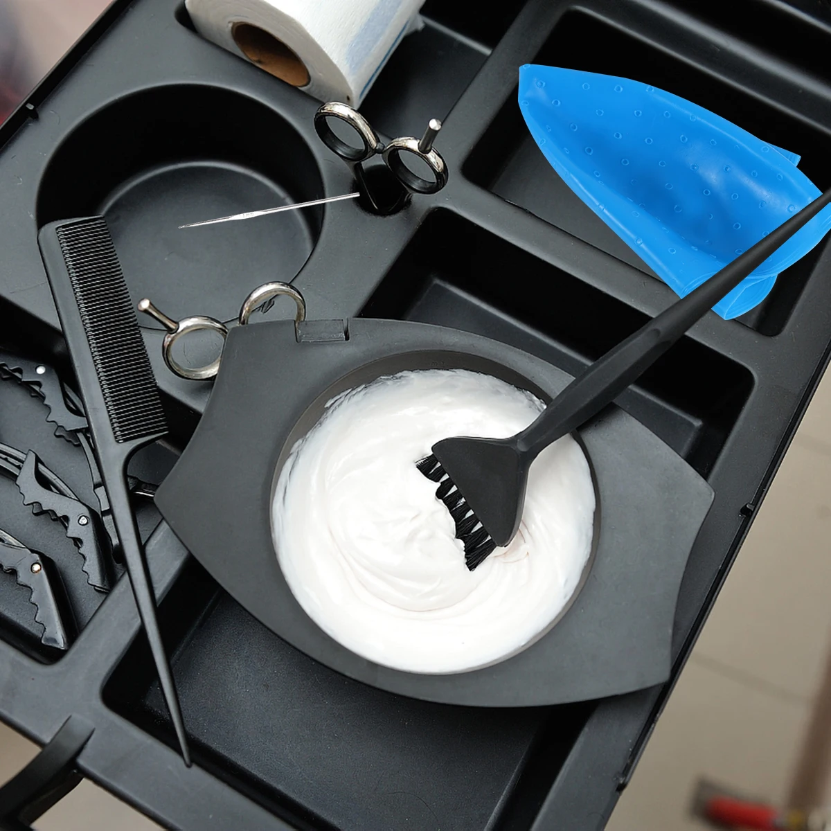 

Blue Hair Coloring Hat With Metal Hooks Dyeing Tool For Salon Home Use Perfect Fit Dyeing Color Fashion Hair Highlight Cap