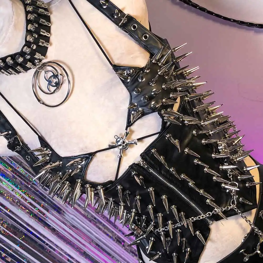 

Эко Y2K ТОПЫ Готический Танк Эмо Гранж 2025 90-х годов Подростковые электронные девушки Панк-рок Ручная работа Harajuku Kawaii Готическая цепочка DIY Фея Винтаж