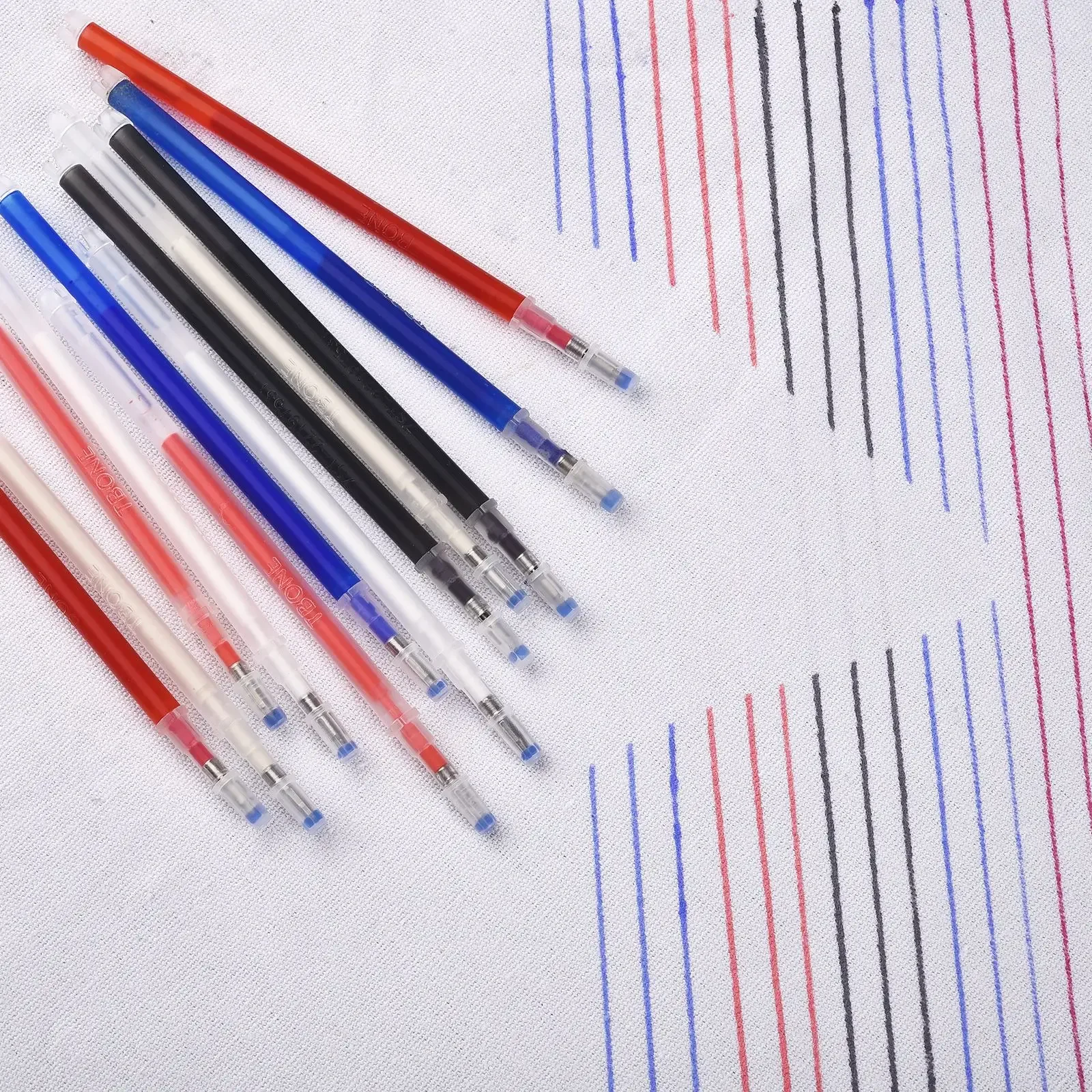 10Pcs/Set Fabric Marker Pen  High Temperature Disappearing Pens Erasable Refill for Patchwork Fabric PU Leather Mark Sewing Tool