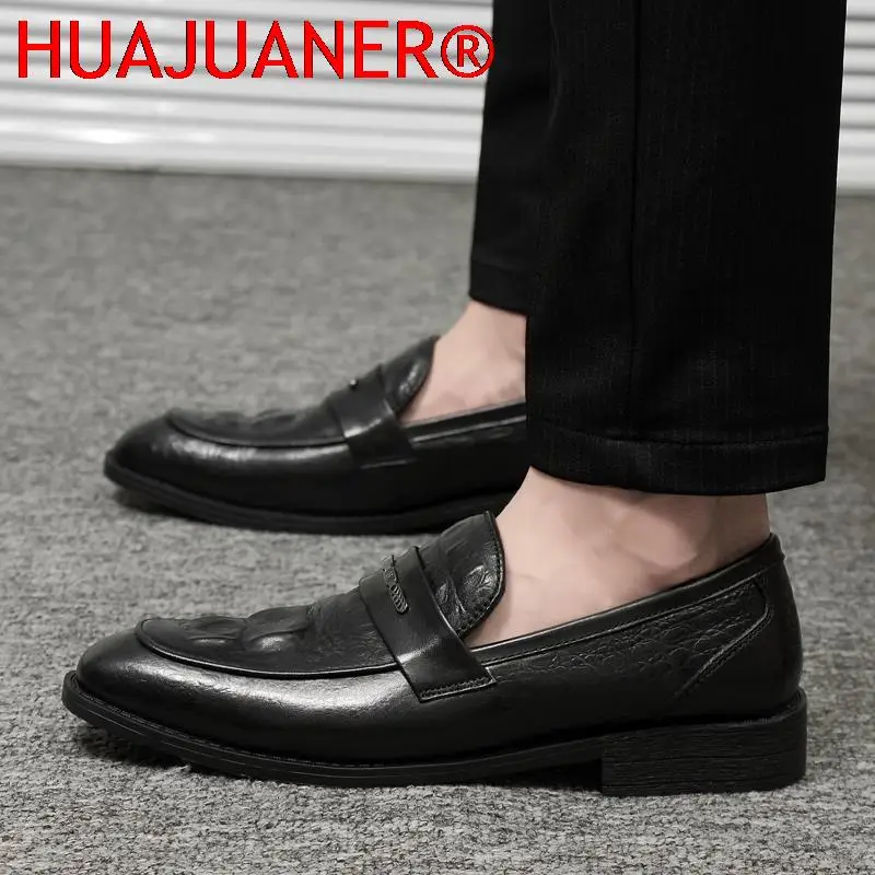 Mocassins de couro genuíno para homens, sapatos de encosto, sapatos casuais de vestido de casamento, sapatos preguiçosos para dirigir, sapatos de escritório high-end, marca de luxo, novo, tamanho grande 36-47