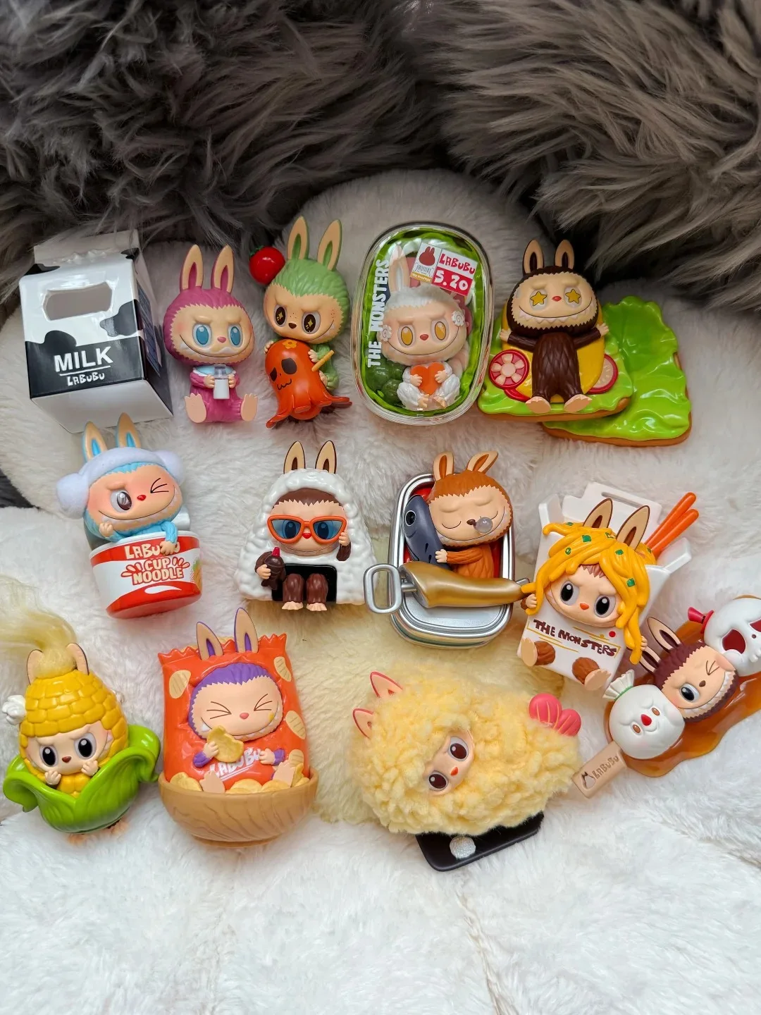 POP MART THE MONSTERS LABUBU Sapore strano Minimarket Serie Figura Scatola cieca Action Figure Regalo di Natale a sorpresa