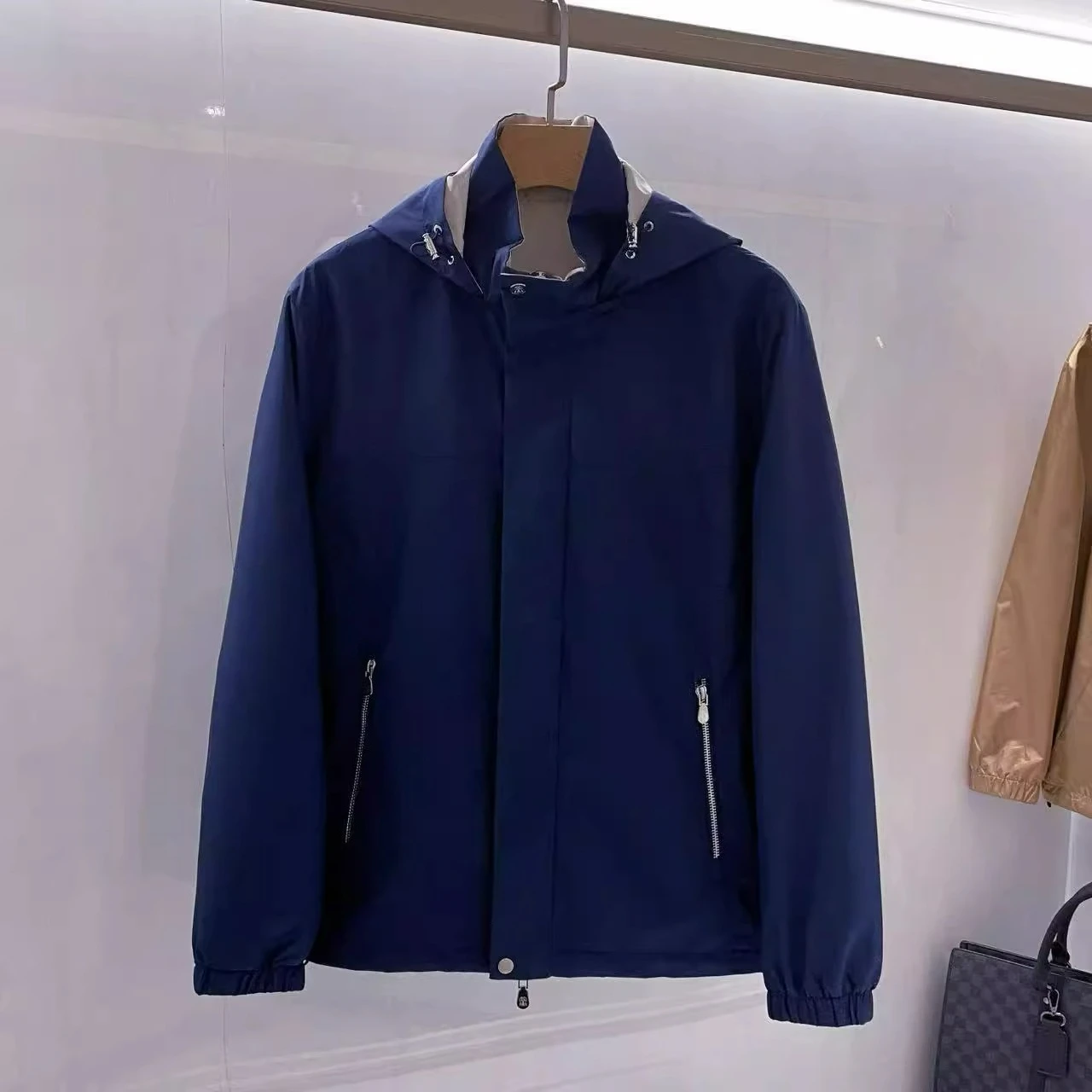 

BC итальянская мужская одежда, осенне-зимняя новая модная куртка со съемной шляпой, мужская деловая повседневная однотонная ветрозащитная куртка