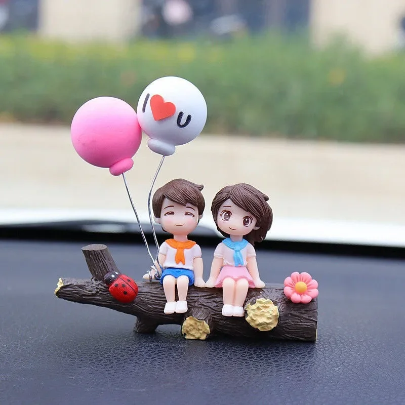 Cute Cartoon Couples Car Decoration Accessories Romantic Figurines Balloon Ornament Auto Interior Dashboard Accessories Gifts