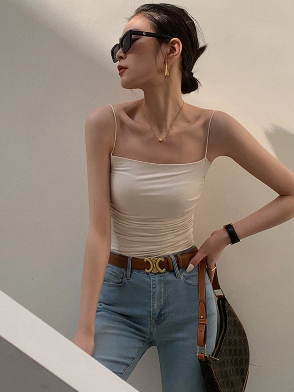 レッド スモール ストラップ ベスト レディース インナー 早春 胸パッド付きブラジャー ワンピース 下着 アウトドア 美しい ベース irt