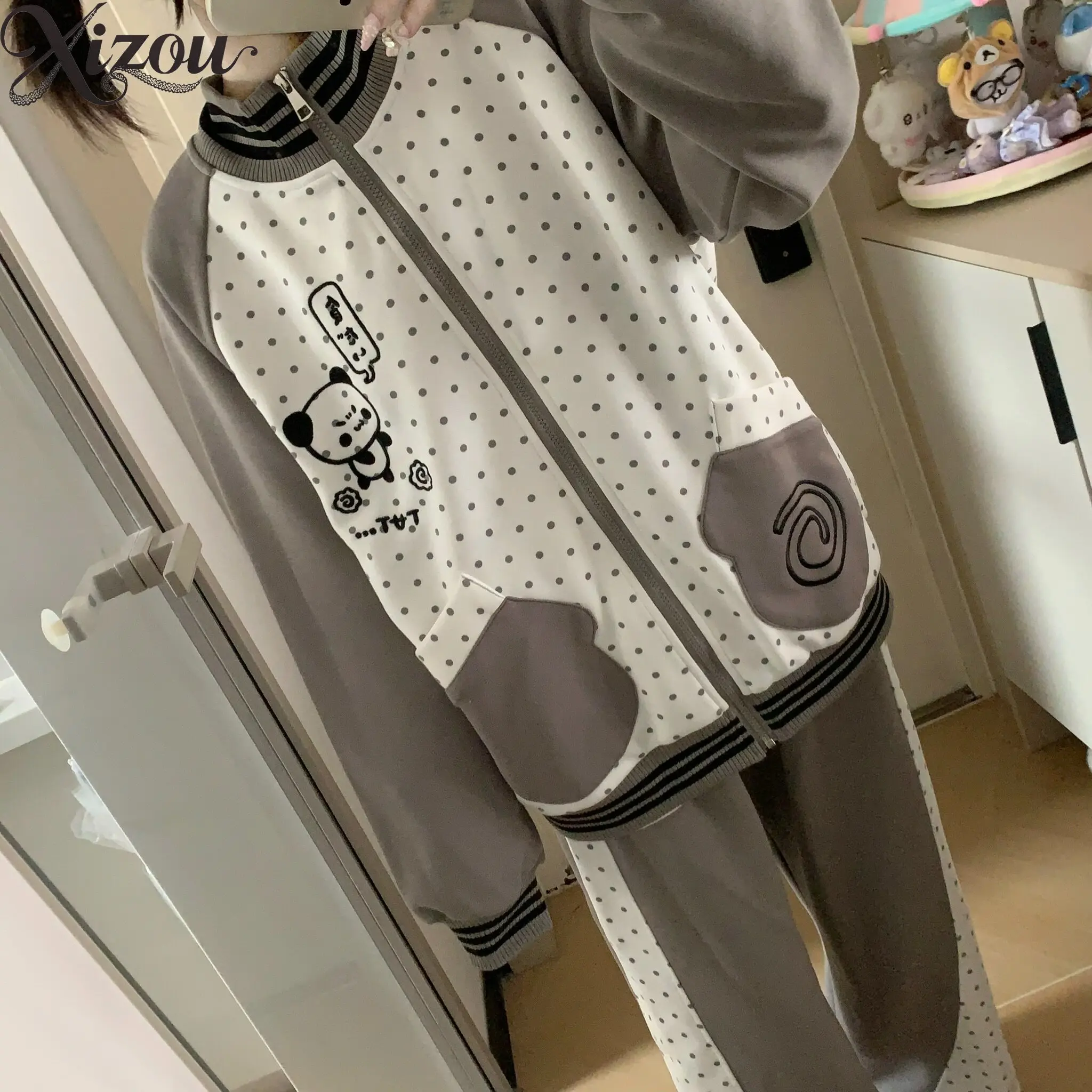 Cute Panda Embroidery 2‑Piece Tracksuit Polka Dot Stand Collar Zip Jacket Contrast Color Pocket Loose Casual Long Pants Set 2026