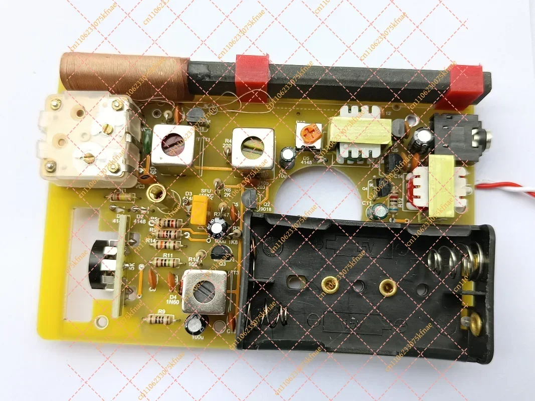 Classic 2P3 Superheterodyne Radio Kit - AM/MW FM Soldering Practice Project Board