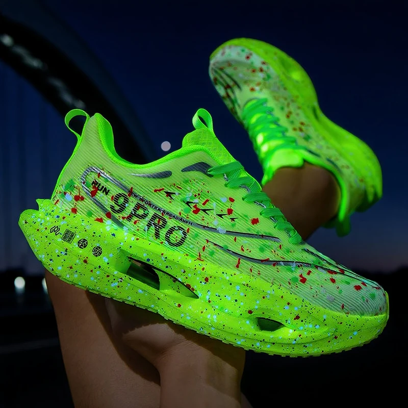 New summer hot sale professional breathable lightweight running shoes sprint training shoes marathon comfortable shoes Very good