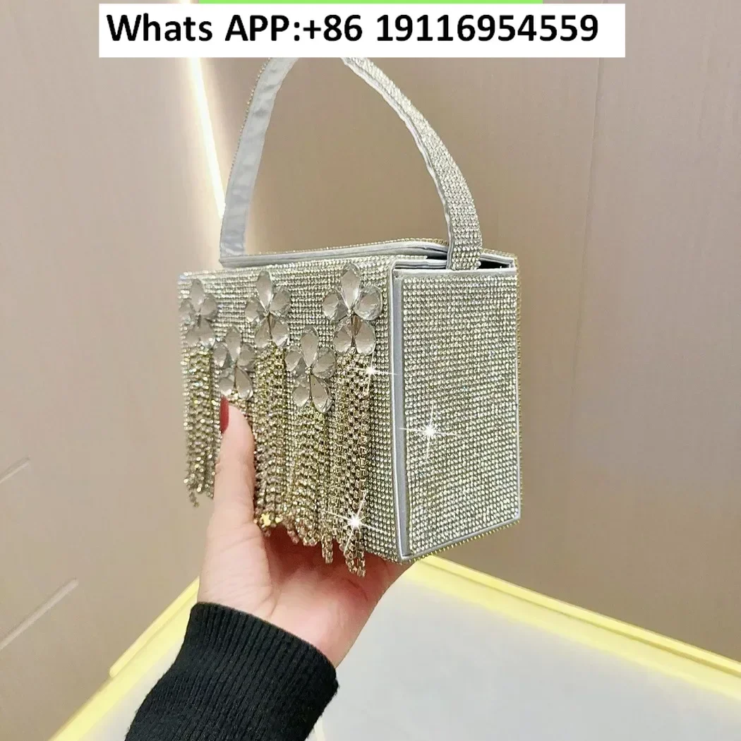 

Французская ретро-блестящая коробка с бриллиантами, банкетная шелковая атласная маленькая сумка с боковым переплетением.