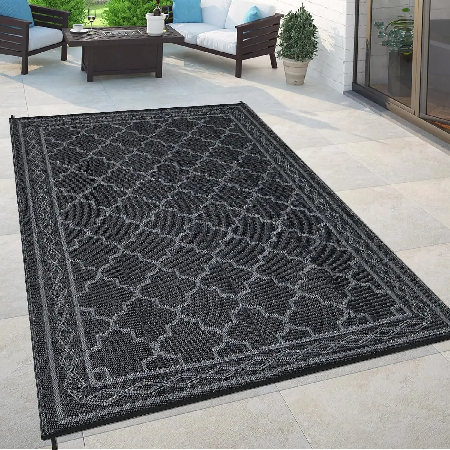 9x12インチの大型屋外ラグ – 防水性のあるリバーシブルプ - Outdoor Camping Rugs 9X12 のレビューと価格