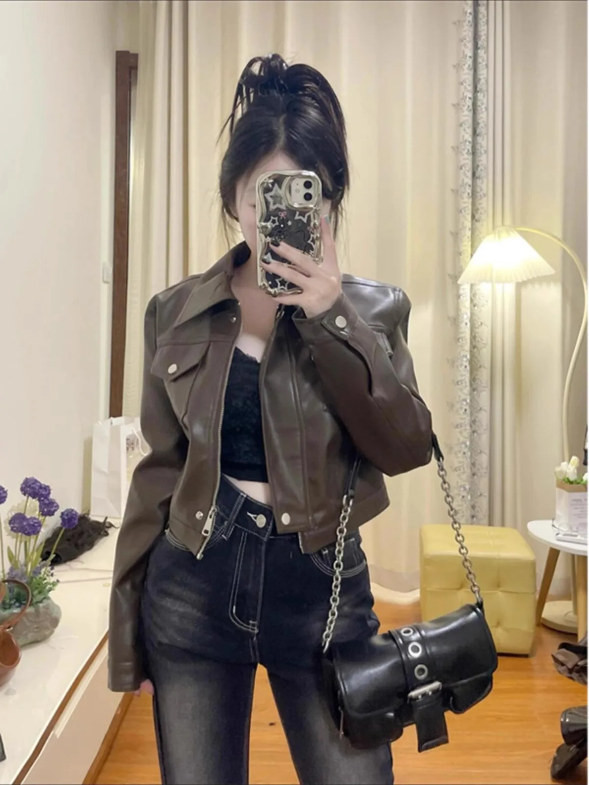 Retro Marrone Cuoio DELL'UNITÀ di elaborazione Jaet delle Donne Primavera 2025 Nuovo di Piccole Dimensioni Caffè Or Moto Jaet Top Loose Fit Lungo Sve