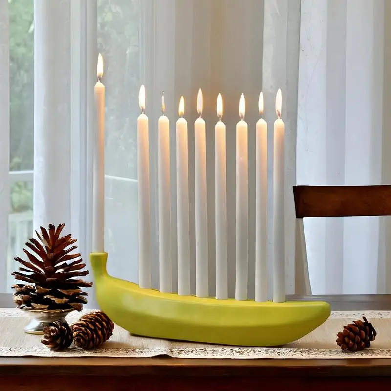 Creative Banana Menorah Tabletop Candlestick Decoration Resin Novelty Banana Menorah Hanukkah Chanukah Candle Holder for Holiday