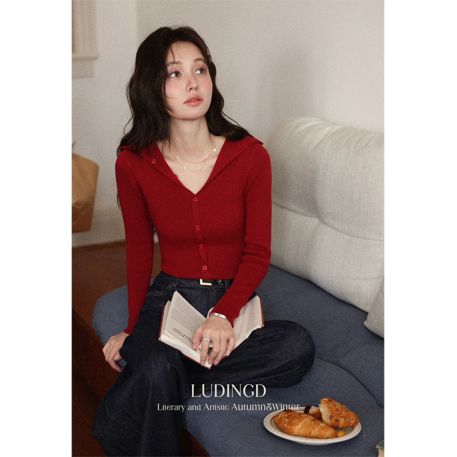 ALXNAN Sweater Hoodie V-neck Merah Ukuran Besar Wanita Lengan Panjang Slim-fit Rajutan Sweater Musim Gugur Musim Dingin 2025 Atasan Rajut D12561