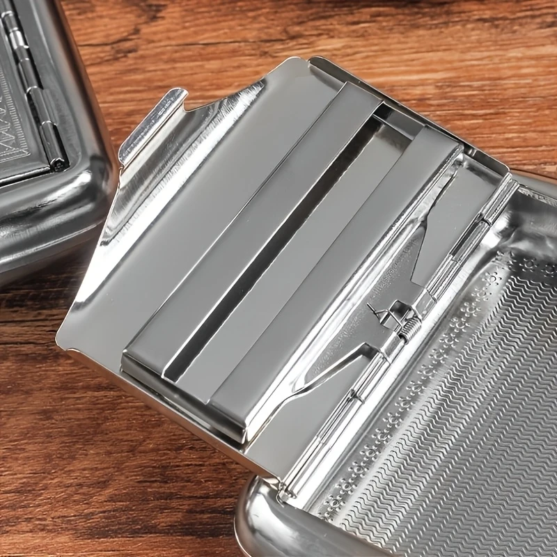 1Pc Random Pattern Metal Tobacco Case Portable Moisture Proof Pressure Resistant Cigarette Tin Box With Spring Paper Clip Smokin