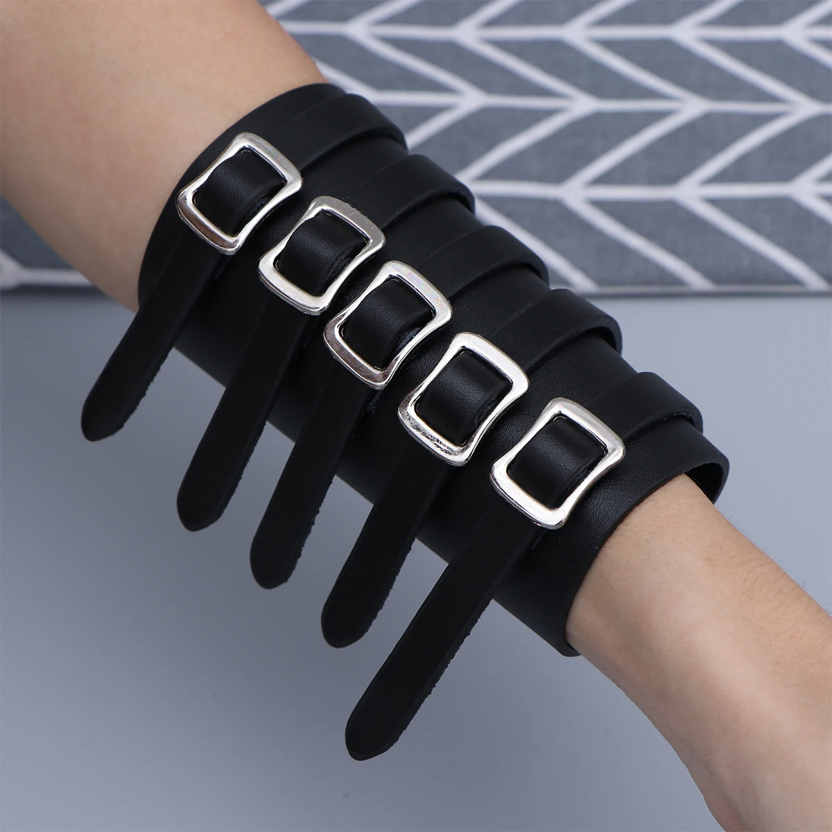 5-rijige kleine vierkante gesp punk waterdichte beschermingsriem voor oefening comfortabele slijtage rollenspelaccessoires