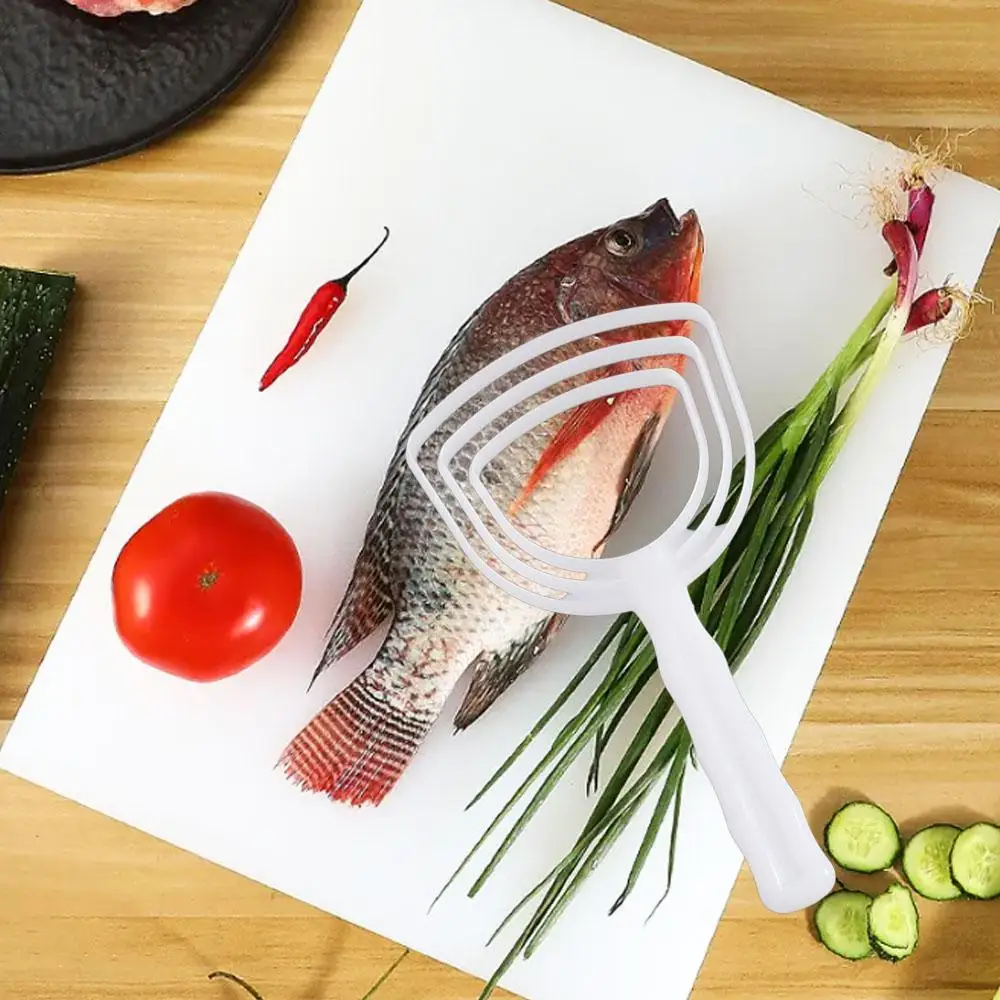 

4pcs Multifunctional Plastic Meat Scraper Handhold White Fish Scales Manual Bone Scraper Kitchen