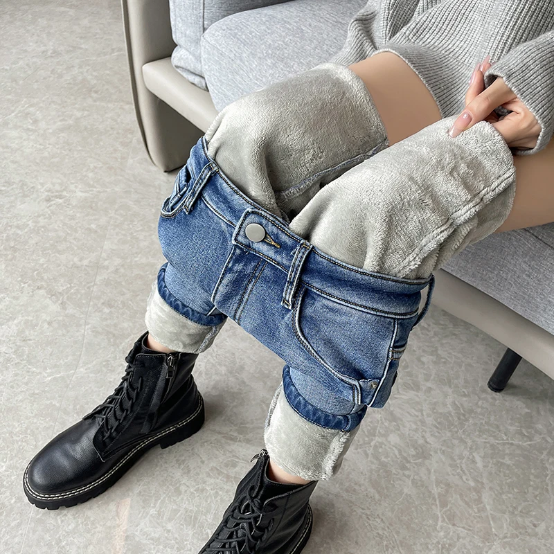 New Winter Jeans Women\'s Plush Thickened Stretch Trousers Casual Vintage Fashion Slim Female Fleece Denim Trousers